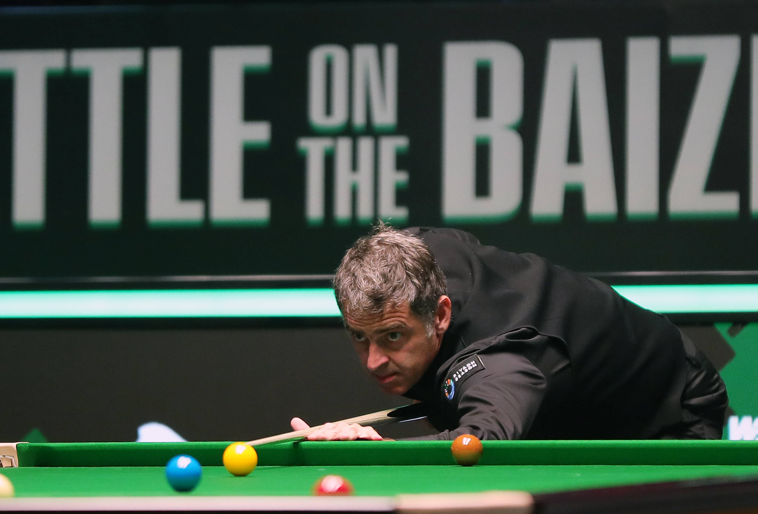 令球迷们对 令球迷们对