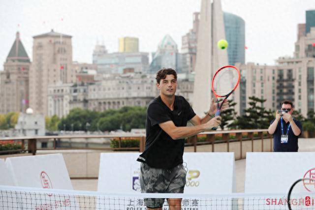 冷静和敏锐 冷静和敏锐