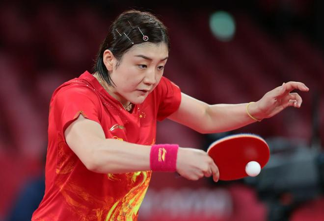 在一連串強 在一連串強