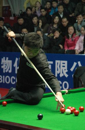 中进行闫帅 中进行闫帅